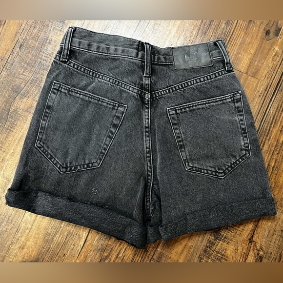BDG Urban Outfitters Black Jean Mom Shorts Size W25 - Picture 3 of 5